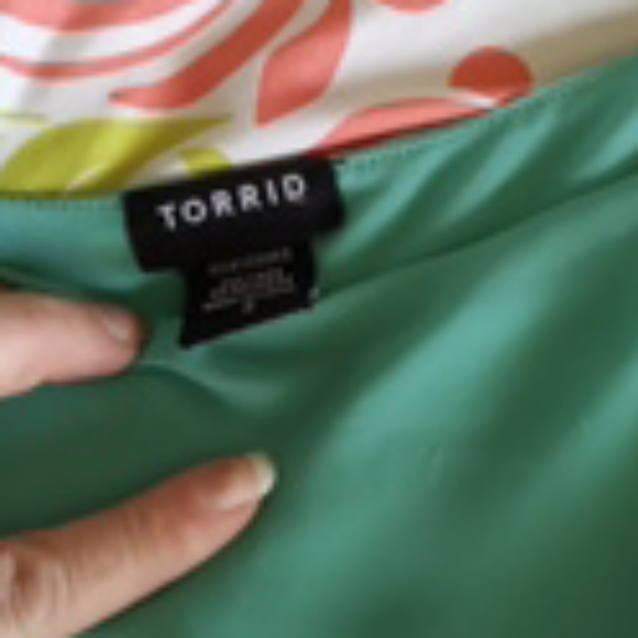 Torrid Chiffon Tank - Picture 2 of 5